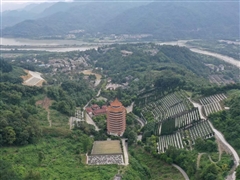 鸟瞰都江堰宝山塔陵-都江堰宝山塔陵-成都公墓